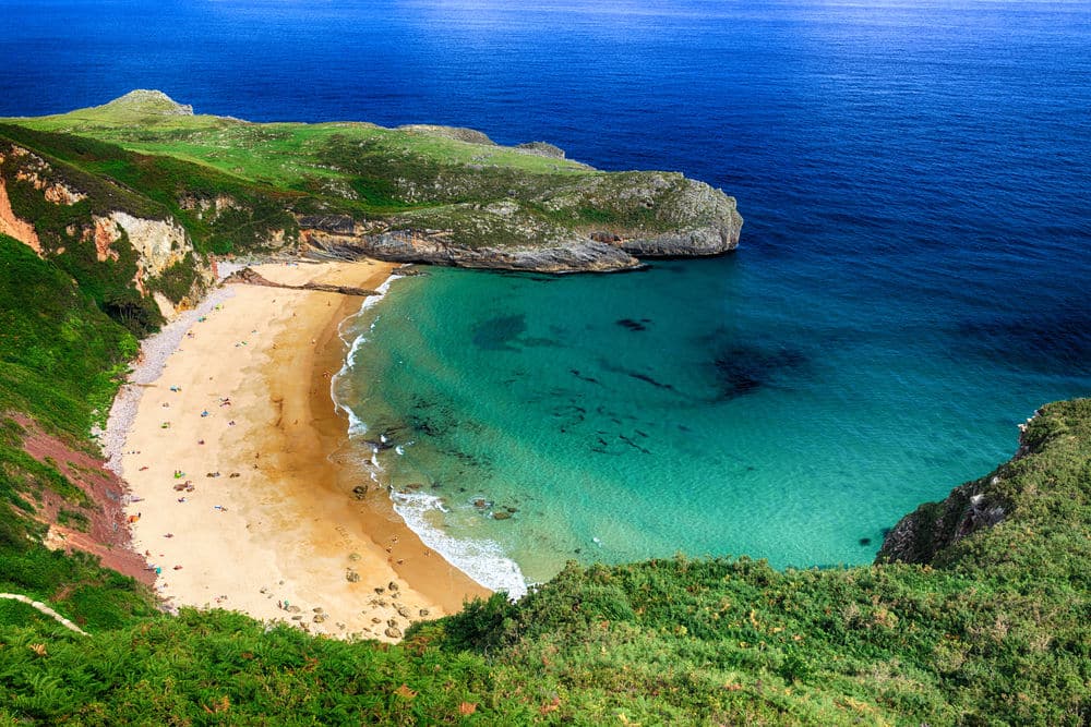 Descubre las playas más hermosas de Asturias