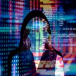 Desarrollo tecnológico y startups en pantalla de ordenador